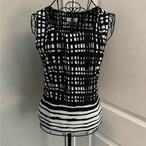 Calvin Klein Sleeveless Pullover Check Black and White Blouse in Size XS